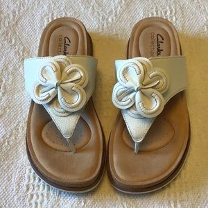 Clarks leather flower sandals